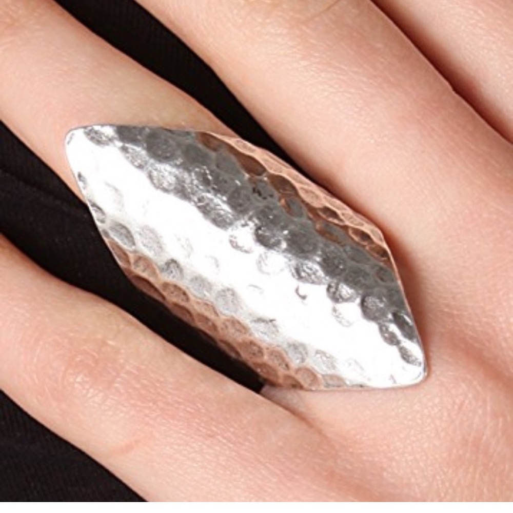 LOW LUV x Erin Wasson silver hammered boho statement ring 5 6 - Picture 1 of 8